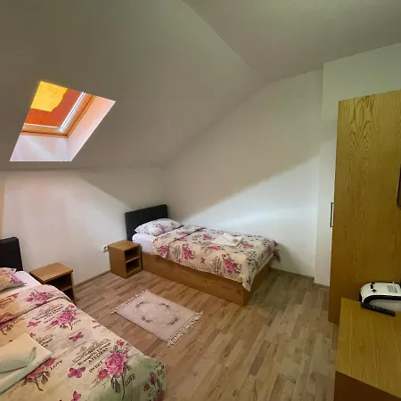 Maja Bed and Breakfast