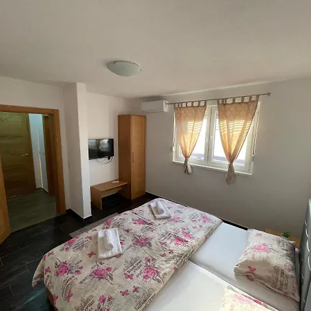 Bed and Breakfast Maja Bihać