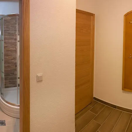 Maja Bed and Breakfast