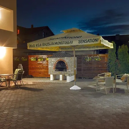 Bed and Breakfast Maja 3*