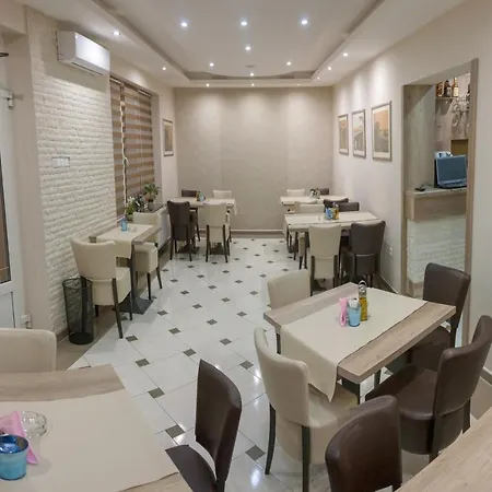 Bed and Breakfast Maja