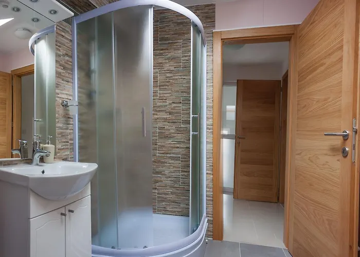 Alojamento de Acomodação e Pequeno-almoço Maja